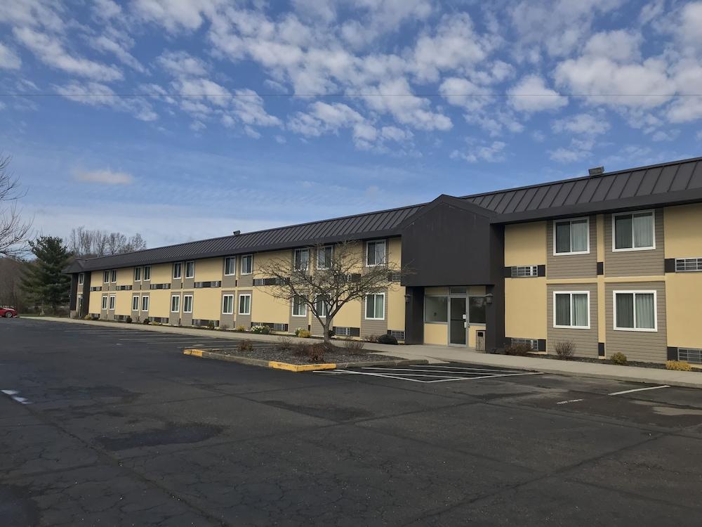 Quality Inn Gallipolis Exterior foto